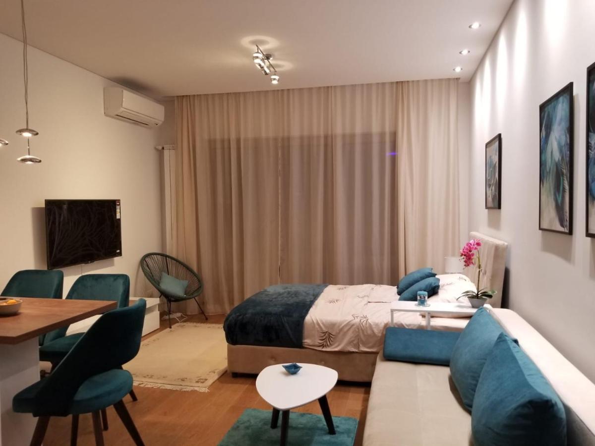 Azura Residence - New Luxury Apartment Belgrad Exteriör bild