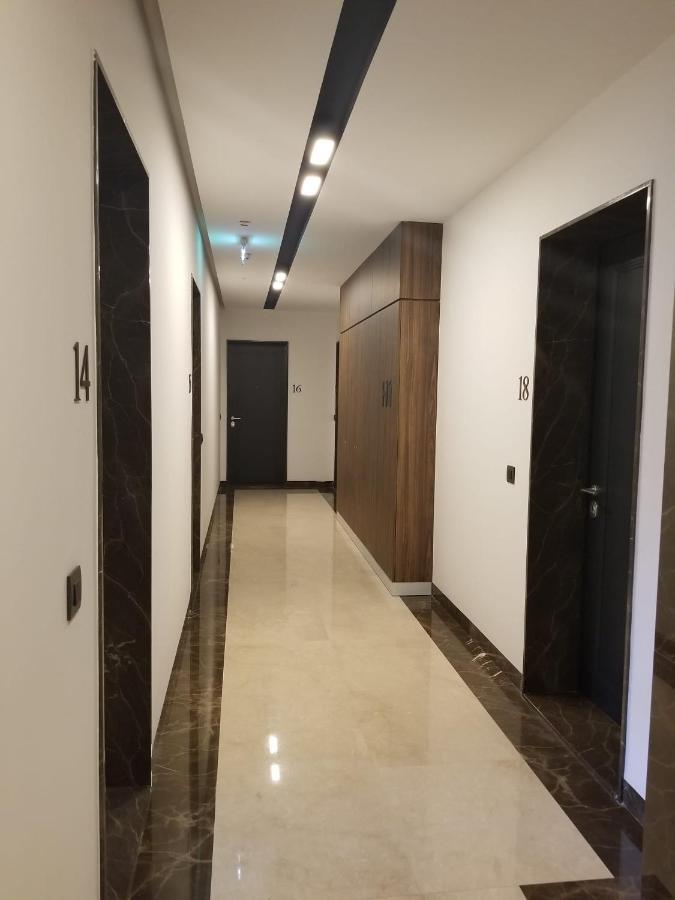 Azura Residence - New Luxury Apartment Belgrad Exteriör bild
