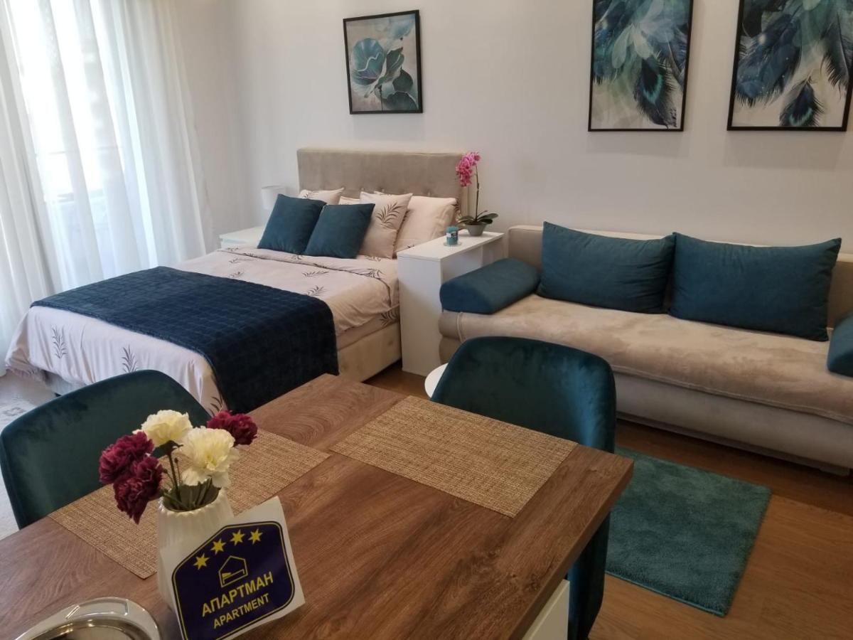Azura Residence - New Luxury Apartment Belgrad Exteriör bild
